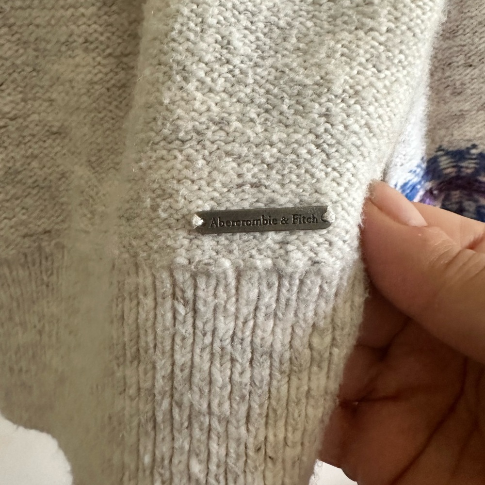 Abercrombie and Fitch Fair Isle Sweater,size XS - Picture 4 of 5